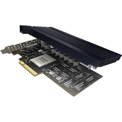 Samsung PM1735 HHHL 6400 GB PCI Express 4.0 NVMe SSD